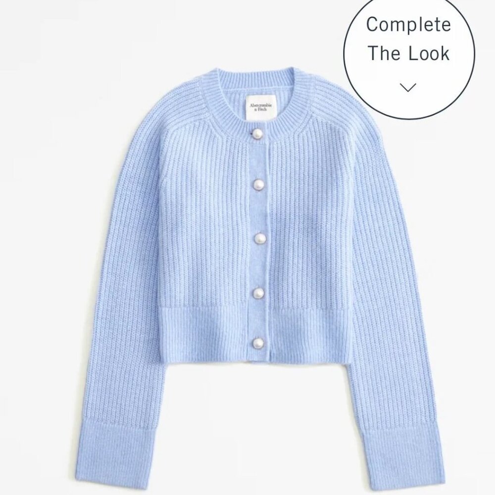 Abercrombie pearl cardigan